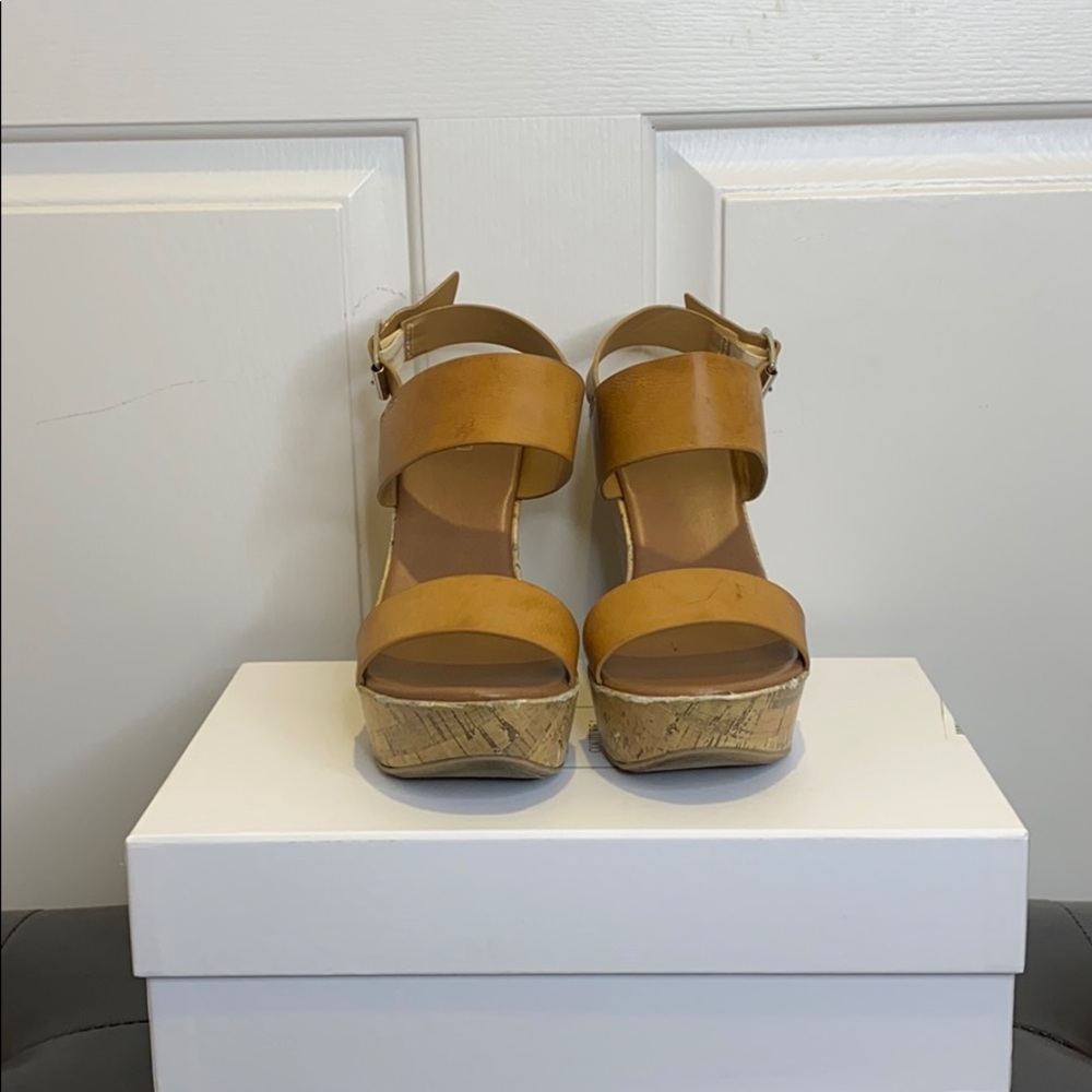 Tan Wedge heels